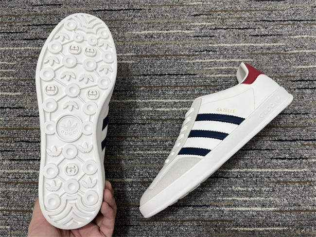 flexible G*u*i x adidas 52